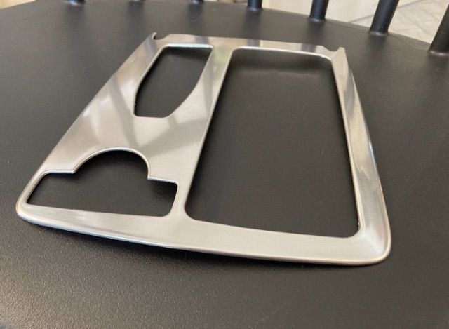 ม่านพับ แผ่นสไลด์ คอนโซลวางแก้วน้ำ Benz W204 W212 W207 R172 C-coupe E-coupe C180 C20 C230 C250 E200 E220CDi E250 E300 รูปที่ 13