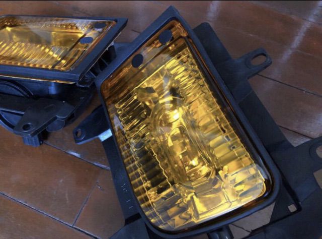 ไฟสปอร์ตไลท์ ไฟตัดหมอก BMW E30 รุ่นปี1985-1992 part no. 63171386034 สีขาว สีเหลือง รูปที่ 11