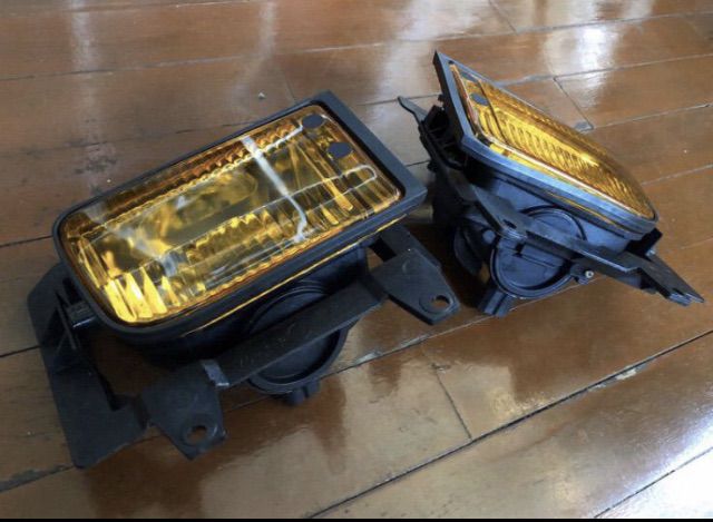 ไฟสปอร์ตไลท์ ไฟตัดหมอก BMW E30 รุ่นปี1985-1992 part no. 63171386034 สีขาว สีเหลือง รูปที่ 12