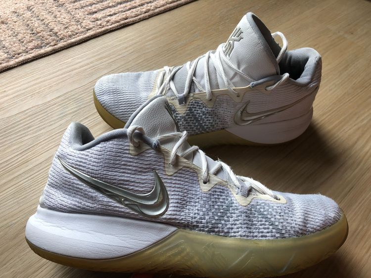 Nike Kyrie Flytrap 9 US 27 CM Air Jordan KD Kobe Adidas - Kaidee