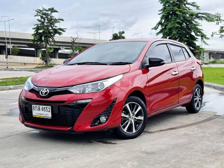 Toyota Yaris 2019 1.2 G Plus Sedan เบนซิน ไม่ติดแก๊ส เกียร์อัตโนมัติ แดง