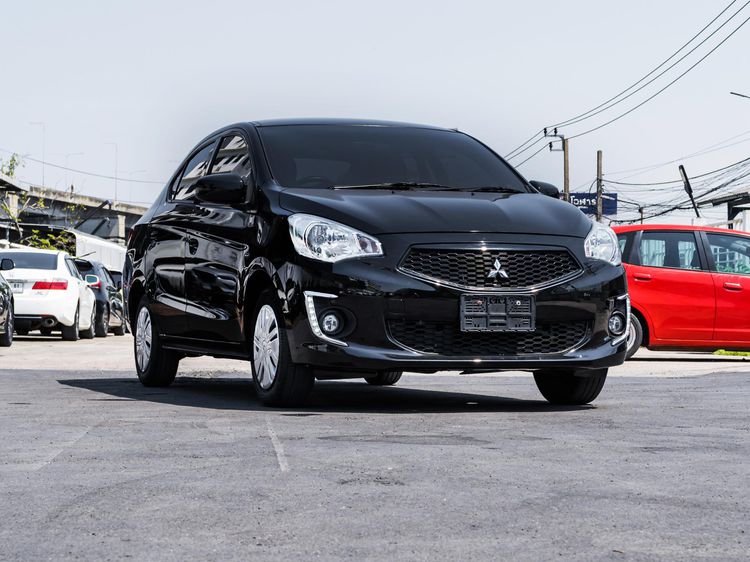 Mitsubishi Attrage 2019 1.2 GLX Sedan เบนซิน ไม่ติดแก๊ส เกียร์อัตโนมัติ ดำ