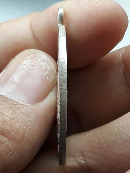 เหรียญหลวงพ่อเนียม วันเสาธงทอง รูปที่ 4