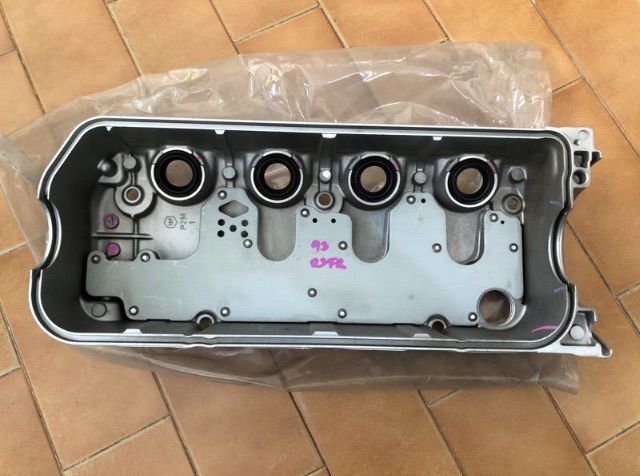 ฝาวาล์วเครื่อง Honda Civic ตาโต EK รุ่น VTEC มี2อันของแท้ ของใหม่ และ มือสอง รูปที่ 6