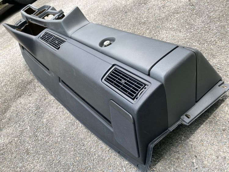 อะไหล่ Volvo นวมคอนโซลหน้า Airbag ช่องแอร์ ลายไม้ เก๊ะข้าง มือสอง สภาพดี 940 , S70 , S80  รูปที่ 7