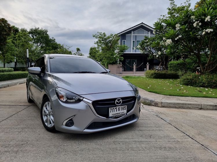 Mazda Mazda 2 2018 1.3 High Connect Sedan เบนซิน ไม่ติดแก๊ส เกียร์อัตโนมัติ บรอนซ์เงิน