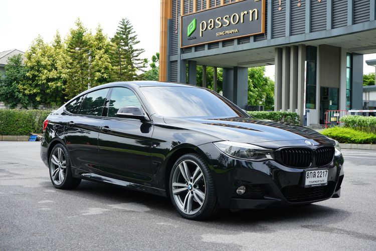 BMW Series 3 2019 320d Sedan ดีเซล เกียร์อัตโนมัติ ดำ รูปที่ 1