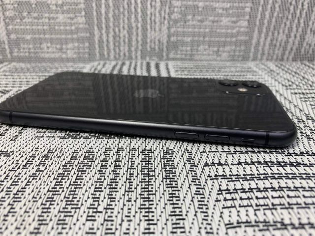 iPhone 11 64GB ศูนย์ไทย สีดำ รูปที่ 8
