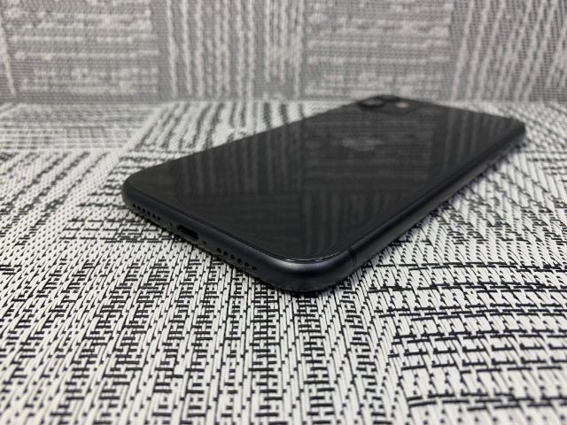 iPhone 11 64GB ศูนย์ไทย สีดำ รูปที่ 6