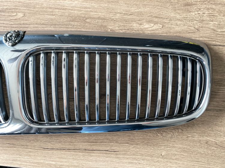 กระจังหน้า ไฟท้าย Jaguar X300 XJ6 ของแท้ มือสอง สภาพดีทั้ง 2 อัน รูปที่ 3