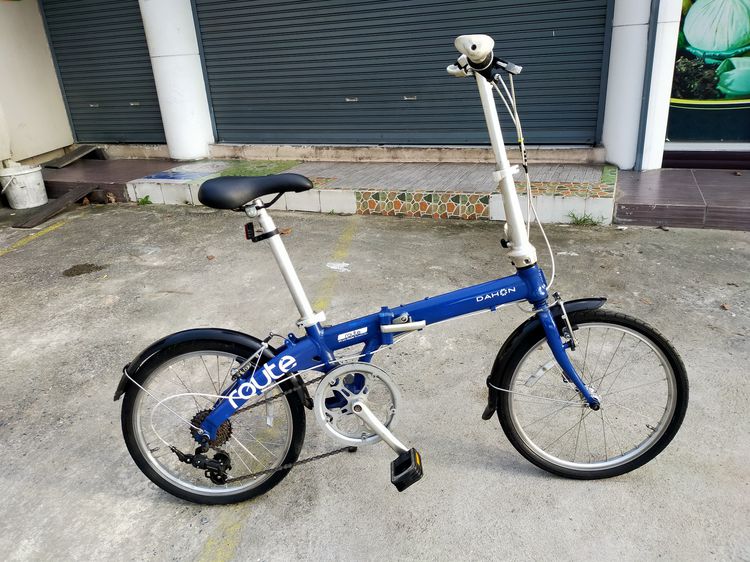 จักรยานพับ Dahon Route 20" (406) 7speed  12.2 kg.  	เฟรมอลูมิเนียม 	ชุดคออลูมิเนียมปรับระดับได้ 	ชิพเตอร์ ไมโครชิพ แบบบิด 	จานหน้า 52 รูปที่ 5