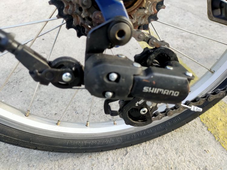 จักรยานพับ Dahon Route 20" (406) 7speed  12.2 kg.  	เฟรมอลูมิเนียม 	ชุดคออลูมิเนียมปรับระดับได้ 	ชิพเตอร์ ไมโครชิพ แบบบิด 	จานหน้า 52 รูปที่ 11