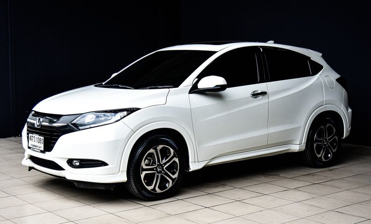 Honda HR-V 2015 1.8 EL Utility-car เบนซิน ไม่ติดแก๊ส เกียร์อัตโนมัติ ขาว