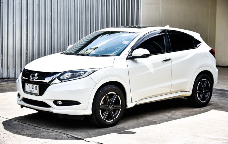 Honda HR-V 2015 1.8 EL Utility-car เบนซิน ไม่ติดแก๊ส เกียร์อัตโนมัติ ขาว
