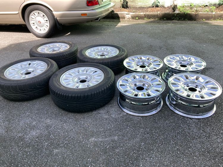 ล้อ Jaguar Daimler SIX XJ6 X300 ของแท้ มือสอง 16 นิ้ว หน้ากว้าง 7 นิ้ว 5รู 108 มี 2 ชุด ล้อเดิมๆ แท้ มือสอง สภาพดี  รูปที่ 2