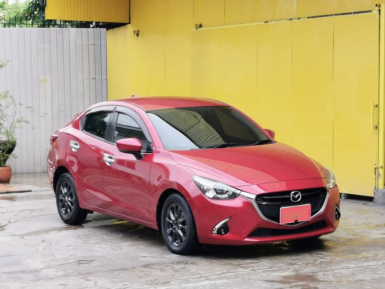 Mazda Mazda 2 2018 1.3 High Connect Sedan เบนซิน ไม่ติดแก๊ส เกียร์อัตโนมัติ แดง