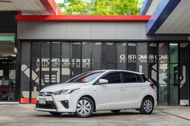 Toyota Yaris 2014 1.2 E Sedan เบนซิน ไม่ติดแก๊ส เกียร์อัตโนมัติ ขาว