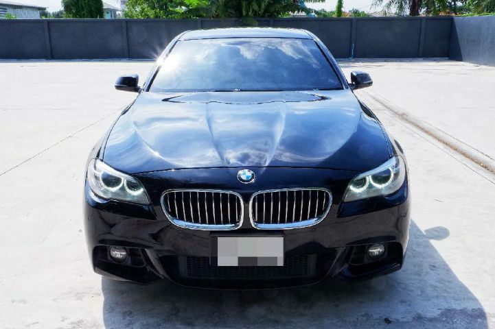 BMW Series 5 2016 520d Sedan ดีเซล ไม่ติดแก๊ส เกียร์อัตโนมัติ ดำ