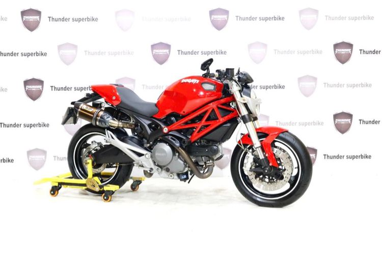 Ducati M795 2012 วิ่ง4,xxxkm สภาพป้ายแดง ราคาต่อรองได้ครับ