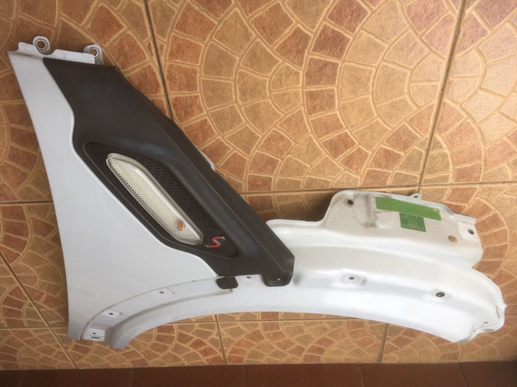 แก้มข้าง มินิ R60 แท้มือสองญี่ปุ่น รูปที่ 2