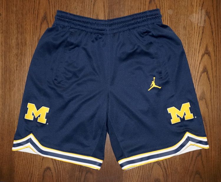 Michigan Wolverines Basketball Shorts กางเกงขาสั้น บาส บาสเกตบอล Jordan