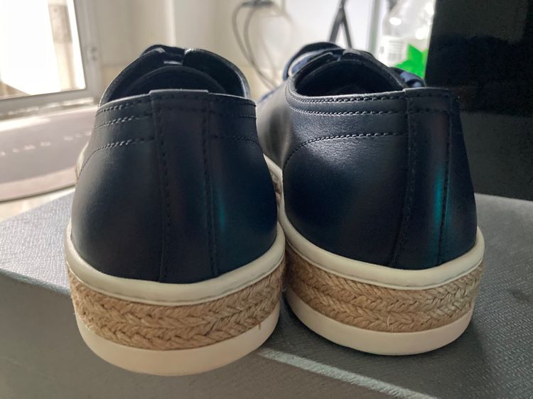รองเท้า Prada สีน้ำเงินเข้ม ไซส์ EU40 Made in Italy มือหนึ่ง รูปที่ 10