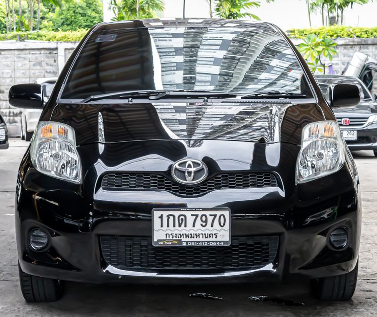 Toyota Yaris 2013 1.5 E Sedan เบนซิน ไม่ติดแก๊ส เกียร์อัตโนมัติ ดำ