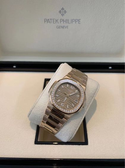 Sold out New Patek Philippe Nautilus 7010 1r