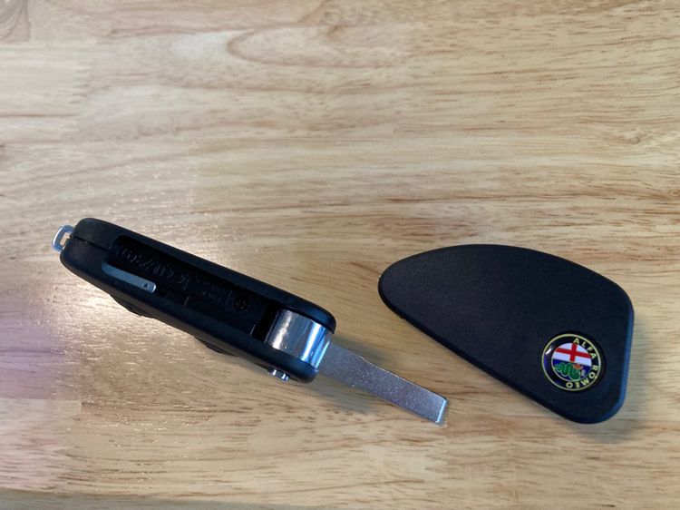 Remote กรอบกุญแจรีโมท ALFA 156 รุ่น 2 ปุ่ม และ โช๊คฝากระโปรงหน้า รูปที่ 5