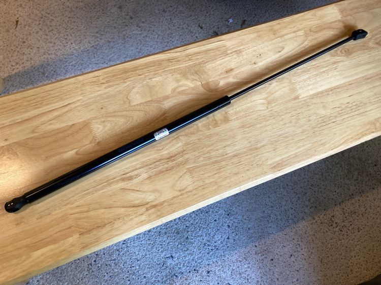 Audi A6 C5 โช๊คฝากระโปรงหน้า ฝาดุมล้อ ก้านยกเลี้ยว ก้านปัดน้ำฝน สไปรอน พวงมาลัย A3 A4 B5 A6 TT MK1 รูปที่ 5