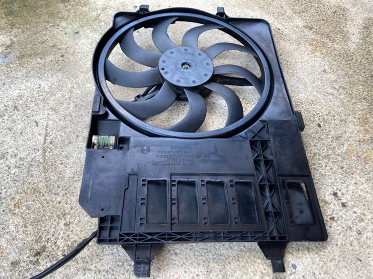 พัดลมไฟฟ้า หม้อน้ำ MINI One Cooper Copper S R50 R52 R53 ของแท้ มือสอง Part no. 11819310 ยี่ห้อ GATE สภาพดี รูปที่ 8