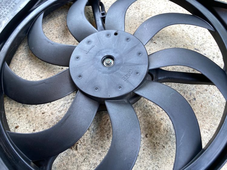 พัดลมไฟฟ้า หม้อน้ำ MINI One Cooper Copper S R50 R52 R53 ของแท้ มือสอง Part no. 11819310 ยี่ห้อ GATE สภาพดี รูปที่ 7