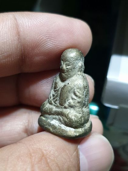 รูปหล่อหลวงพ่อเงิน รุ่นเนื้อระฆัง200ปี วัดหนองดง ท่าเสา โพทะเล พิจิตร ไม่ทราบปี พระเก่าเนื้อแห้ง สวย รูปที่ 4