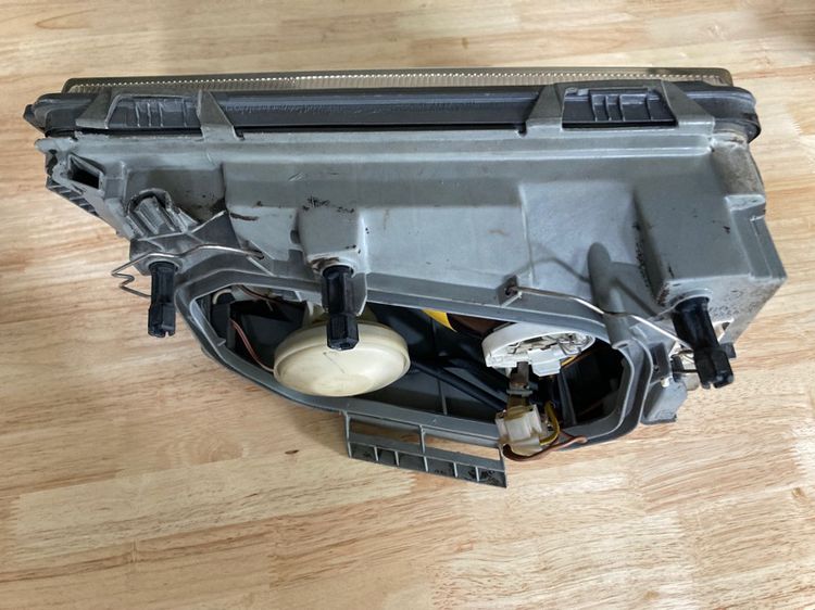 ไฟหน้าขวา Benz W124 230E 300E 200E และ ไฟหน้าขวา W638 VITO รูปที่ 4