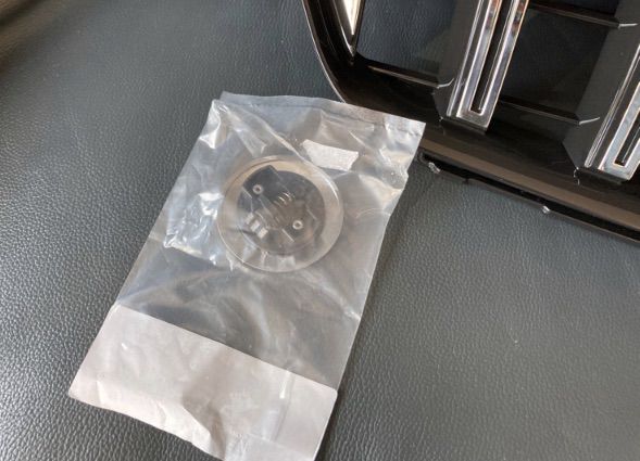 กระจังหน้า Benz W204 ทรง AMG GTR พร้อมโลโก้Benz ดาวกระจกรุ่นใหม่ รูปที่ 6