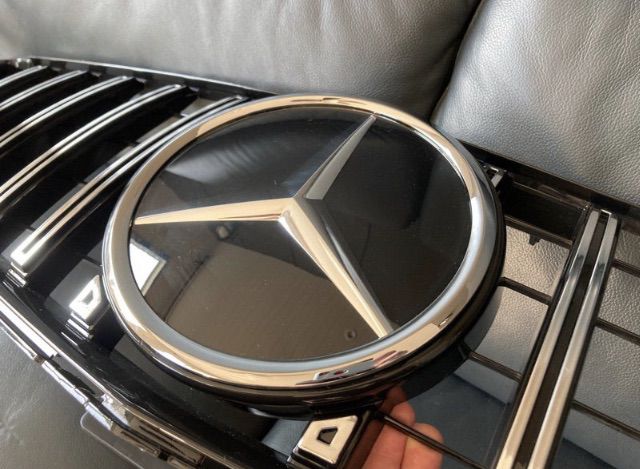 กระจังหน้า Benz W204 ทรง AMG GTR พร้อมโลโก้Benz ดาวกระจกรุ่นใหม่ รูปที่ 7