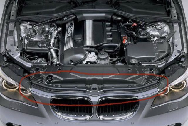 E60 520i 520d 525i 530i คิ้วยาง พลาสติก กันน้ำหน้าห้องเครื่องของแท้มือสอง สภาพดี