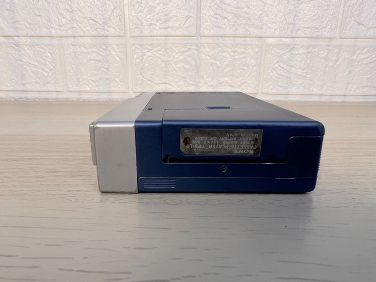 Sony Walkman TPS-L2 Walkman รุ่นแรกของโลก พ.ศ. 2522 สภาพสวยสมบูรณ์  รูปที่ 6