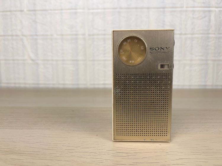 วิทยุวินเทจพกพา Sony AM 6-Transistor  รูปที่ 2