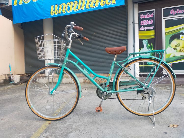 จักรยานแม่บ้าน ญี่ปุ่น คุณภาพดี ทรงวินเทจ เฟรมเหล็ก Hiten สีเขียวมี้นท์ เกียร์ชิมาโน 6 สปีด ตะกร้าหน้าสแตนเลสอย่างดี ไฟดุมหน้าแบบออโต้อย่างด รูปที่ 3