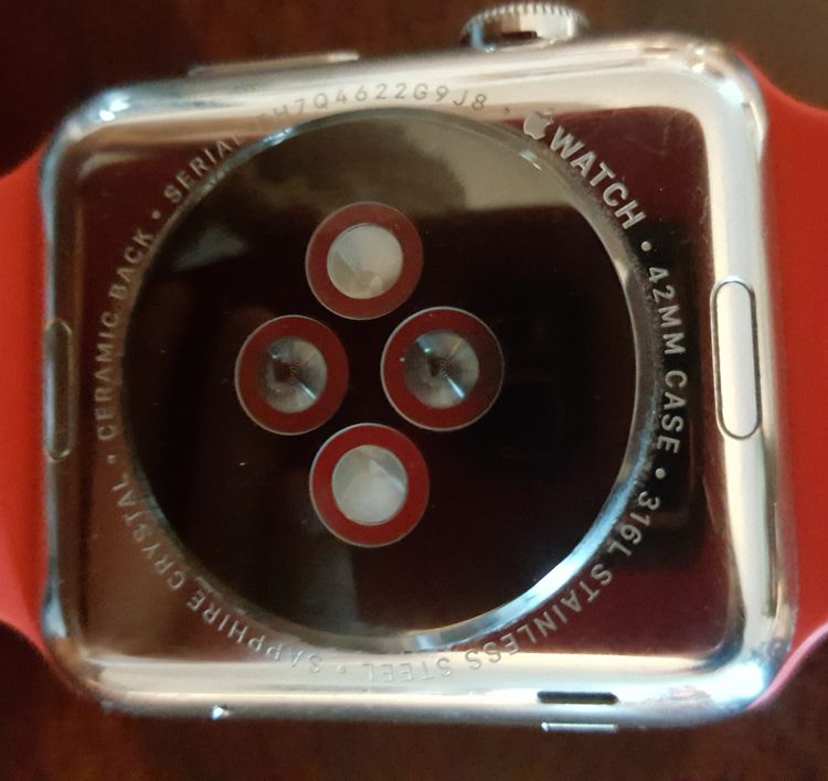 ขาย Apple Watch   42 mm SS Red Sport  พร้อมสาย Model  A1554  รูปที่ 4