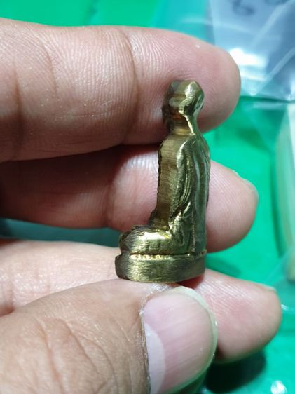 รูปเหมือนปั๊มหลวงพ่อเดิม ตอกโค้ตที่สังฆาฎิ ไม่ทราบวัด ปีที่ออก พระแท้ ปั๊มออกมาได้สวยมาก รูปที่ 13