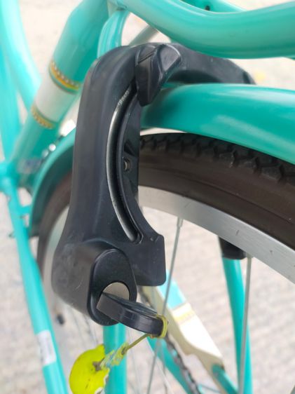 จักรยานแม่บ้าน ญี่ปุ่น คุณภาพดี ทรงวินเทจ เฟรมเหล็ก Hiten สีเขียวมี้นท์ เกียร์ชิมาโน 6 สปีด ตะกร้าหน้าสแตนเลสอย่างดี ไฟดุมหน้าแบบออโต้อย่างด รูปที่ 8