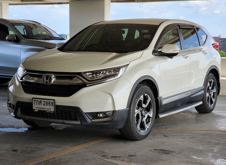 รถ Honda CR-V 2.4 E สี ขาว