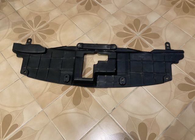 แผ่นปิดคานหน้า ห้องเครื่อง Toyota Fortuner REVO โฉมปัจจุบัน ของแท้ มือสอง สภาพดี Part no. 8X0857086A รูปที่ 4