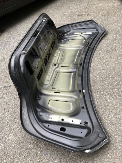 อะไหล่ BMW E60 ฝากระโปรงหน้า ฝากระโปรงท้าย แก้มข้างบังโคลนหน้า ของแท้มือสอง 525i 520i 520d 523i 530i รูปที่ 13