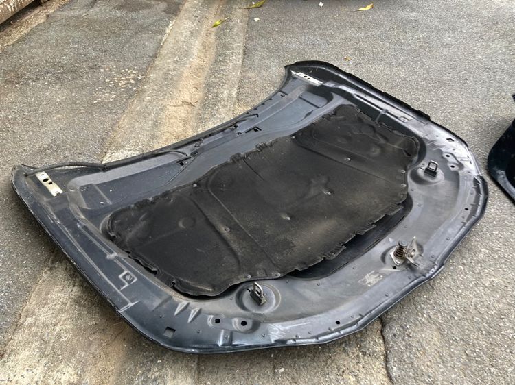 อะไหล่ BMW E60 ฝากระโปรงหน้า ฝากระโปรงท้าย แก้มข้างบังโคลนหน้า ของแท้มือสอง 525i 520i 520d 523i 530i รูปที่ 8