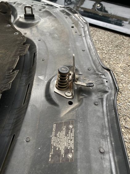 อะไหล่ BMW E60 ฝากระโปรงหน้า ฝากระโปรงท้าย แก้มข้างบังโคลนหน้า ของแท้มือสอง 525i 520i 520d 523i 530i รูปที่ 7