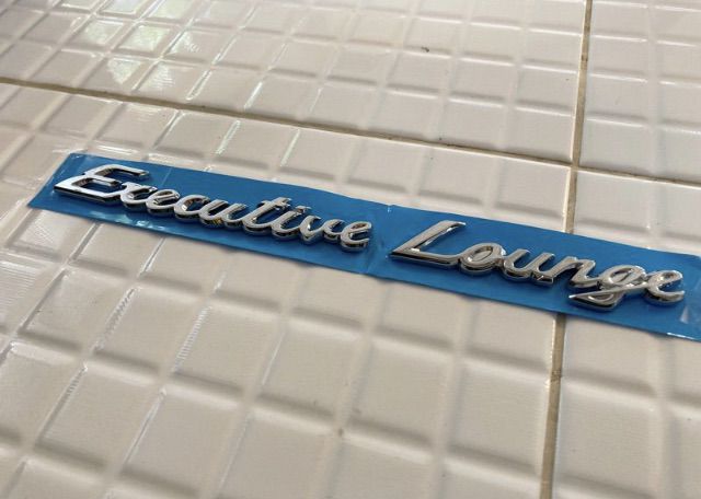 ชุดแต่ง Executive Lounge สเกิร์ตกันชน หน้า Alphard 30 รุ่นปี 2015-2017 ของแท้มือสอง Exclusive Lounge รูปที่ 16