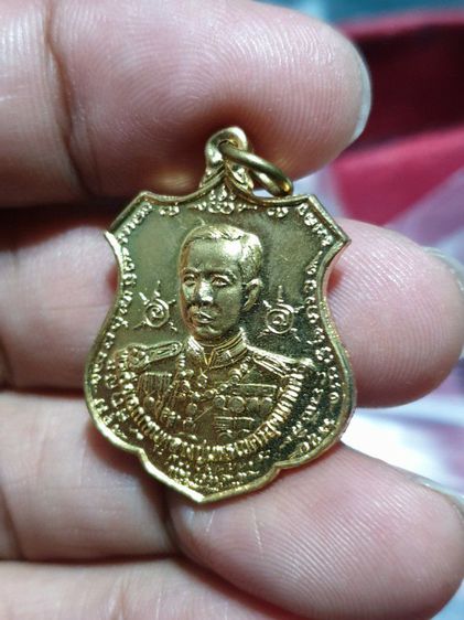 เหรียญกรมหลวงชุมพร ปี 33 ฉลองครบรอบ 400 ปี ครองราชสมเด็จพระนเรศวร

สวยแชมป์ไม่ผ่านการใช้ รูปที่ 12